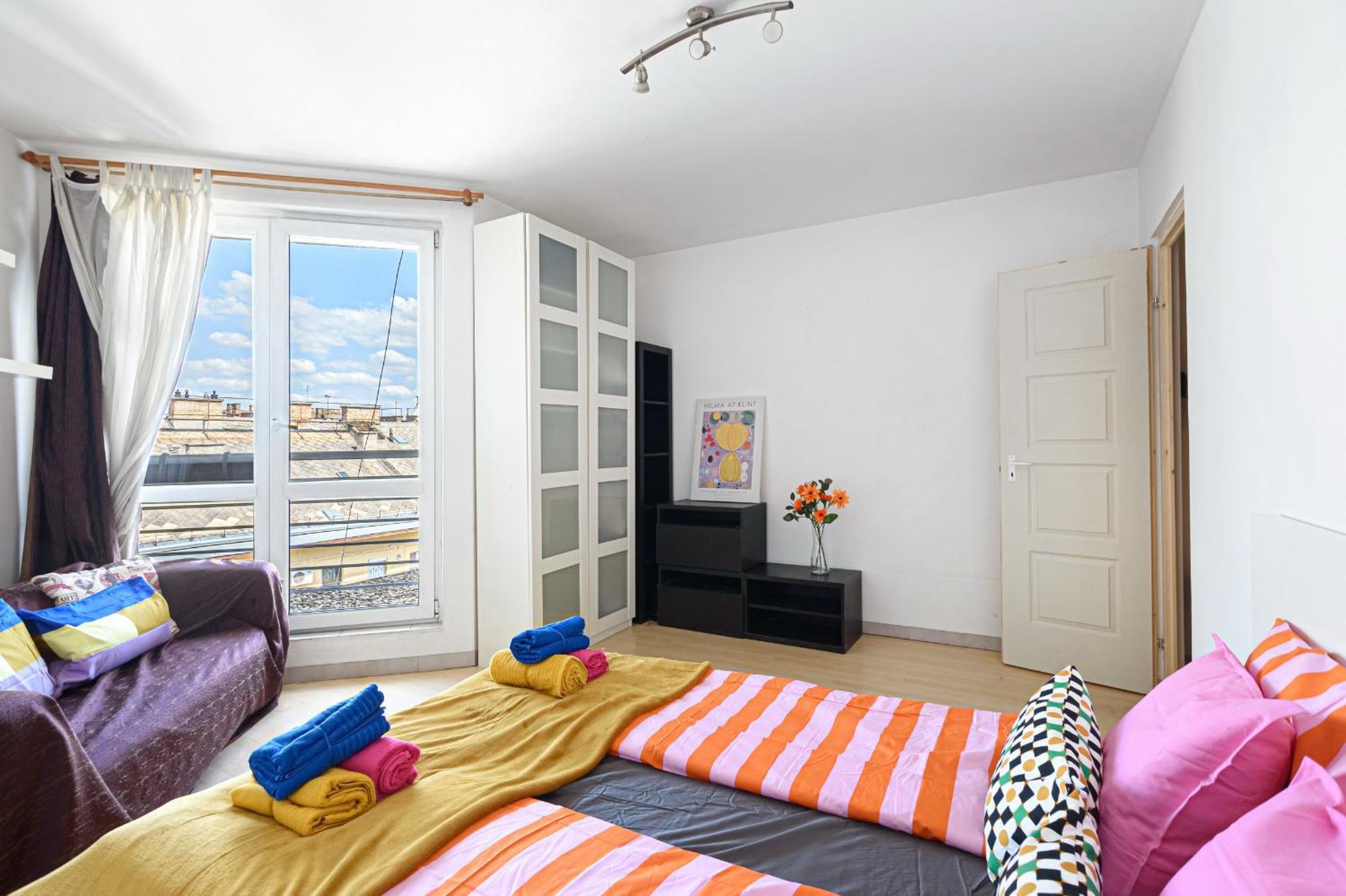 Modern New 2 Bedrooms 8th Floor